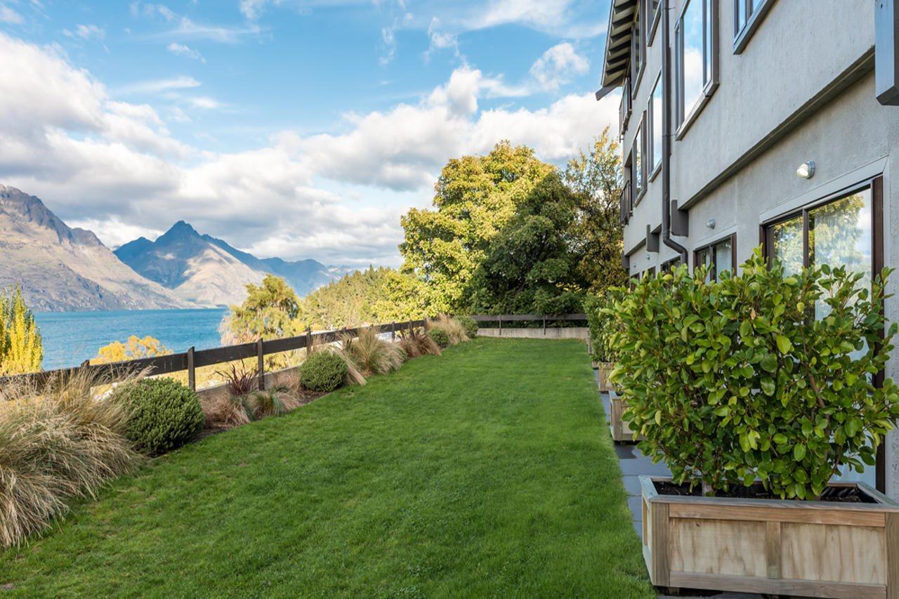 Copthorne Hotel & Resort Lakefront Queenstown Exterior foto